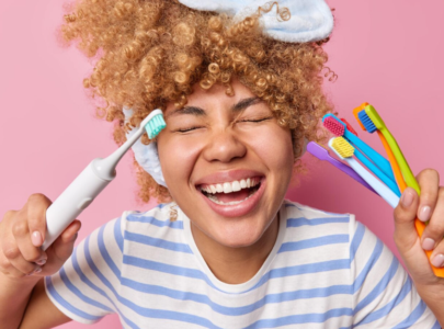 Elektrisch poetsen of handmatig poetsen: wat is beter?